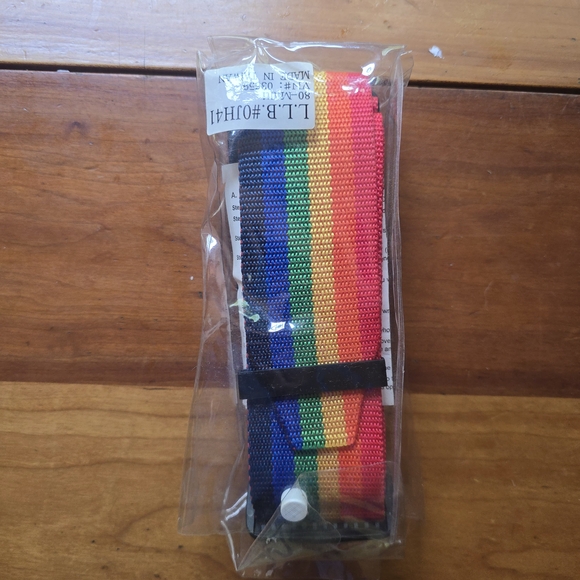 L.L. Bean Adjustable Combination Lock Rainbow Luggage Strap - Picture 2 of 5